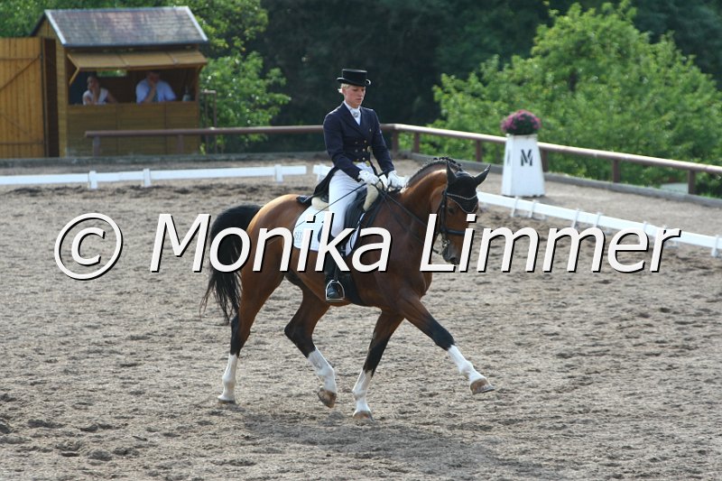 109M7062_Enrico_Intermediaire I_DressS.JPG